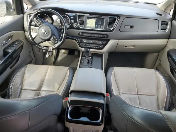 KNDMC5C13G6155868 2016 KIA SEDONA - Image 8
