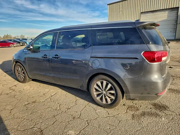 KNDMC5C13G6170354 2016 KIA SEDONA - Image 2