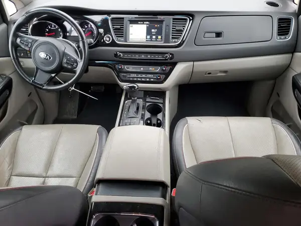 KNDMC5C13G6181452 2016 KIA SEDONA - Image 8
