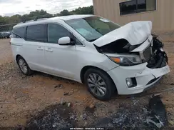 KNDMC5C13H6256975 2017 KIA SEDONA