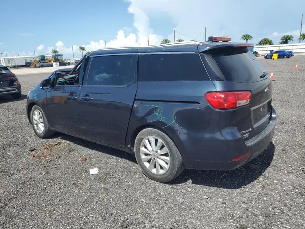 KNDMC5C13H6261593 2017 KIA SEDONA - Image 2