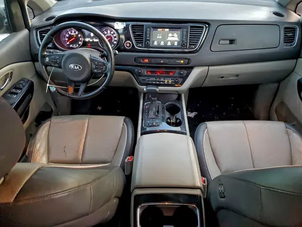 KNDMC5C13H6274697 2017 KIA SEDONA - Image 8
