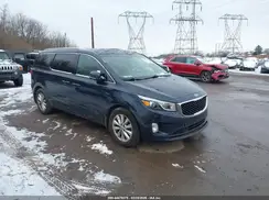 KNDMC5C13H6292195 2017 KIA SEDONA