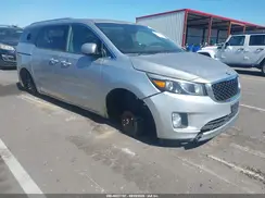 KNDMC5C13H6312025 2017 KIA SEDONA