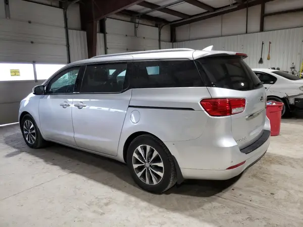 KNDMC5C13H6312798 2017 KIA SEDONA - Image 2