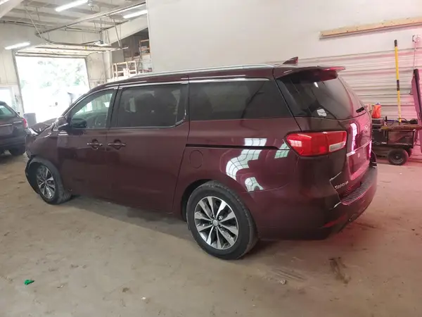 KNDMC5C13H6319332 2017 KIA SEDONA - Image 2