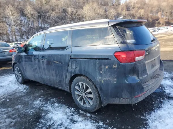 KNDMC5C13H6326748 2017 KIA SEDONA - Image 2