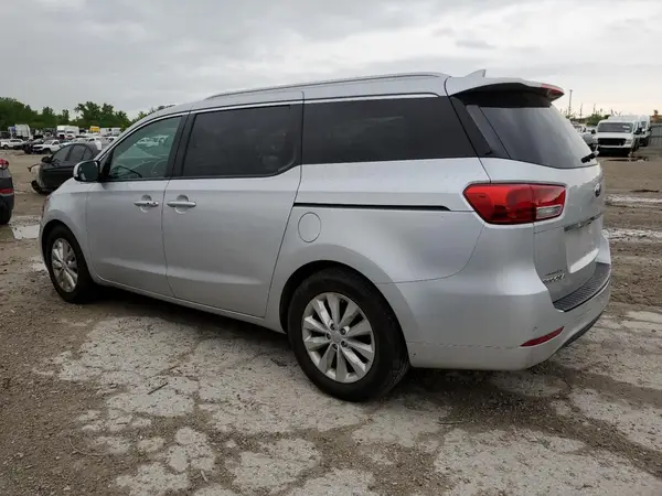 KNDMC5C13J6400871 2018 KIA SEDONA - Image 2
