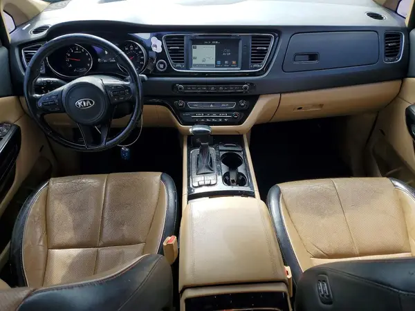 KNDMC5C13J6422448 2018 KIA SEDONA - Image 8