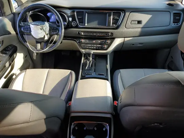 KNDMC5C13J6423552 2018 KIA SEDONA - Image 8