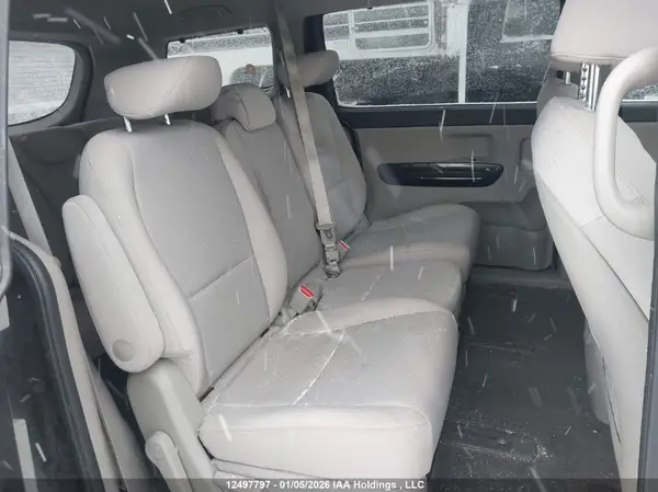KNDMC5C13K6476964 2019 KIA SEDONA - Image 8
