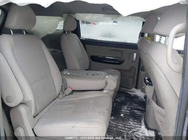 KNDMC5C13K6546611 2019 KIA SEDONA - Image 8