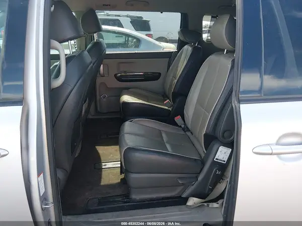 KNDMC5C14G6100524 2016 KIA SEDONA - Image 8