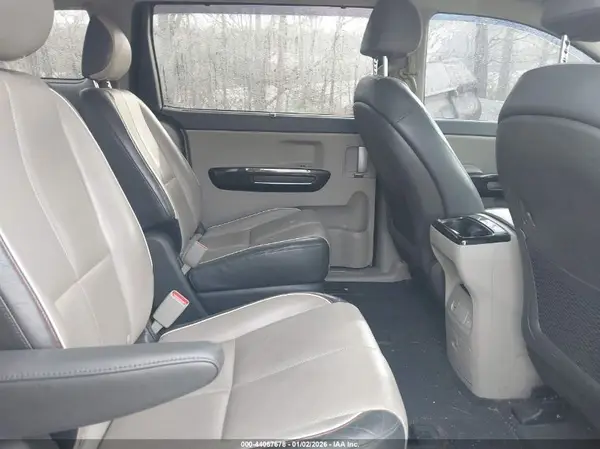 KNDMC5C14G6108039 2016 KIA SEDONA - Image 8