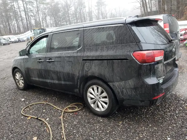 KNDMC5C14G6108042 2016 KIA SEDONA - Image 2