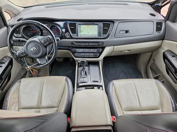 KNDMC5C14G6143065 2016 KIA SEDONA - Image 8