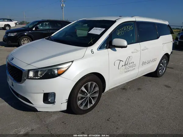 KNDMC5C14G6147469 2016 KIA SEDONA - Image 2