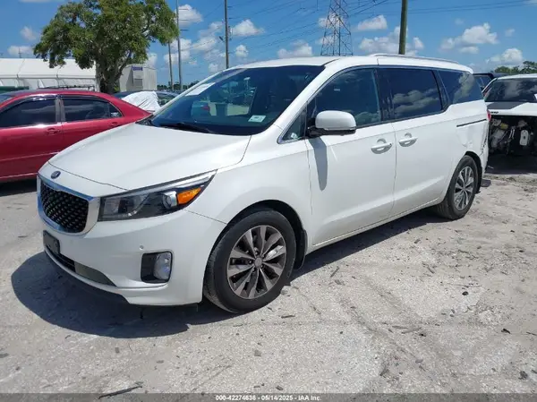 KNDMC5C14G6147472 2016 KIA SEDONA - Image 2