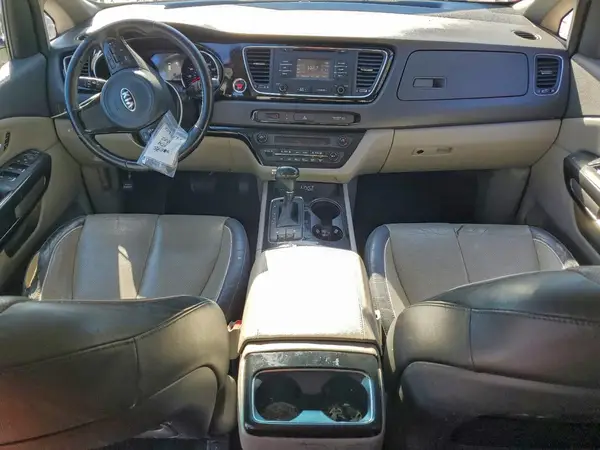 KNDMC5C14G6161811 2016 KIA SEDONA - Image 8