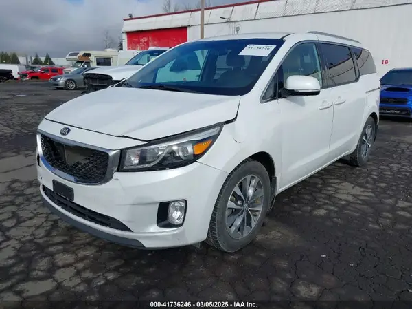 KNDMC5C14G6170086 2016 KIA SEDONA - Image 2