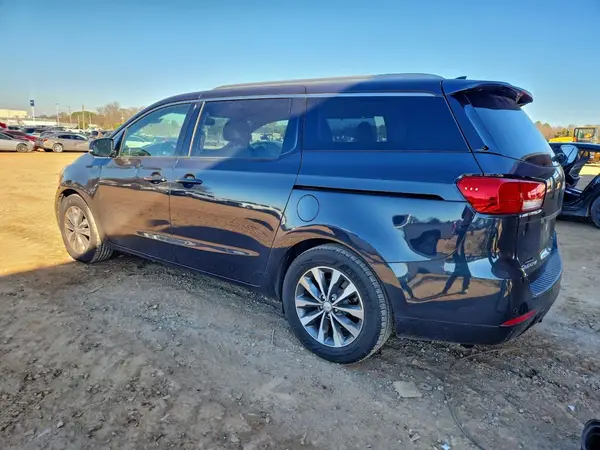 KNDMC5C14G6181444 2016 KIA SEDONA - Image 2