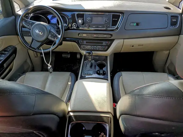 KNDMC5C14G6186398 2016 KIA SEDONA - Image 8