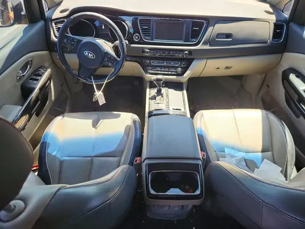 KNDMC5C14G6186725 2016 KIA SEDONA - Image 8