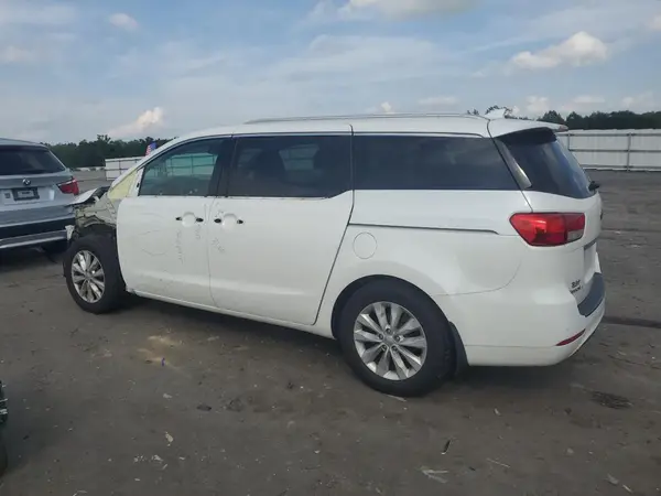 KNDMC5C14H6257262 2017 KIA SEDONA - Image 2