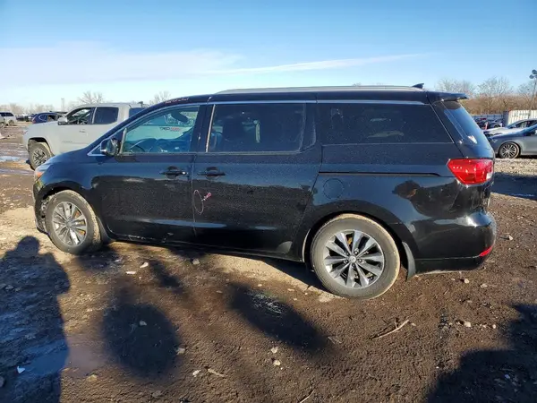 KNDMC5C14H6327858 2017 KIA SEDONA - Image 2