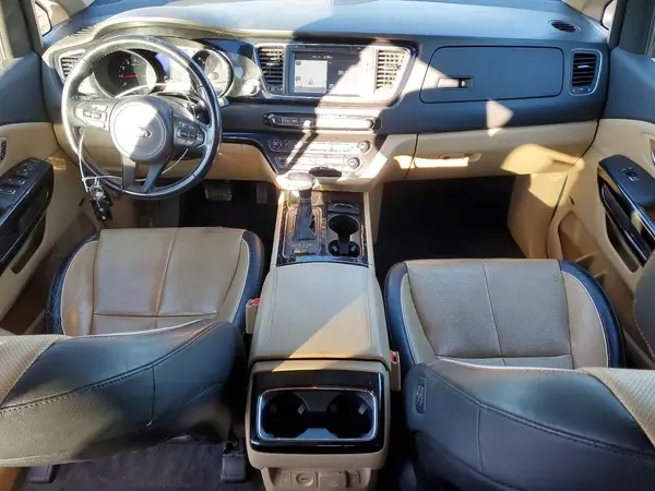 KNDMC5C14H6327858 2017 KIA SEDONA - Image 8