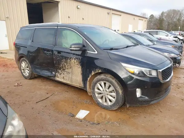 KNDMC5C14J6373129 2018 KIA SEDONA - Image 1