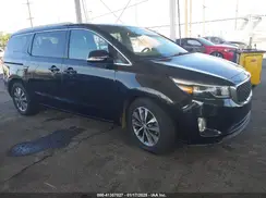 KNDMC5C14J6374295 2018 KIA SEDONA