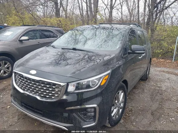 KNDMC5C14K6538470 2019 KIA SEDONA - Image 2