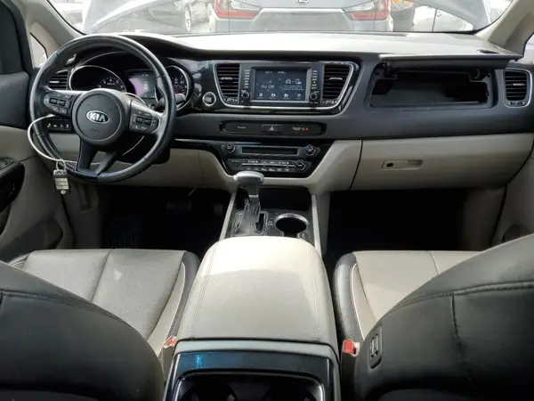 KNDMC5C14K6549727 2019 KIA SEDONA - Image 8