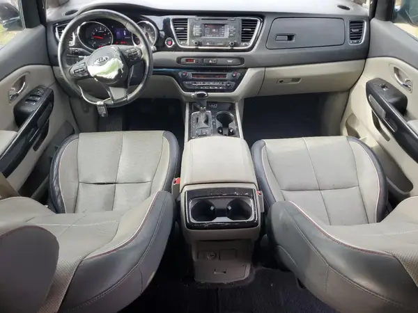 KNDMC5C15G6107515 2016 KIA SEDONA - Image 8