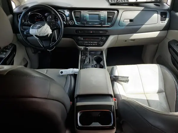 KNDMC5C15G6137310 2016 KIA SEDONA - Image 8