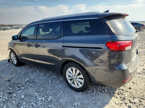 KNDMC5C15G6155404 2016 KIA SEDONA - Image 2