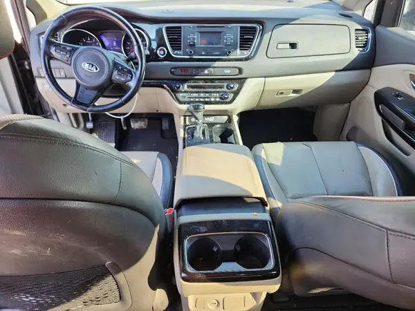 KNDMC5C15G6155404 2016 KIA SEDONA - Image 8