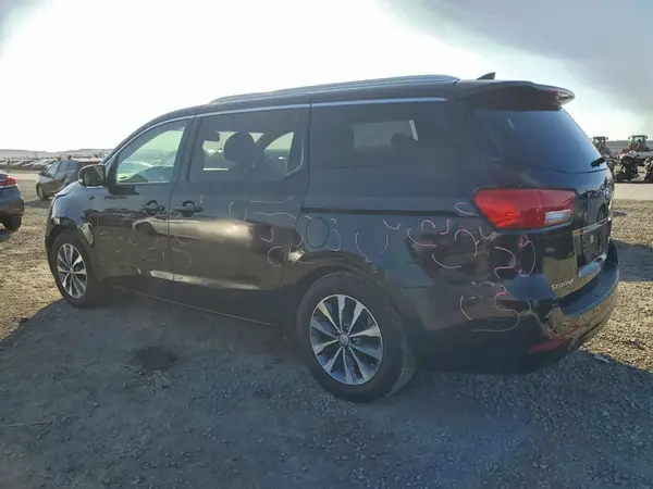 KNDMC5C15G6160571 2016 KIA SEDONA - Image 2