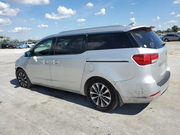 KNDMC5C15G6170792 2016 KIA SEDONA - Image 2