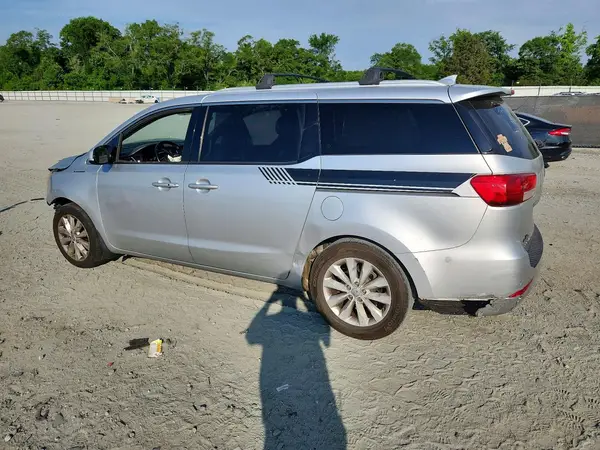 KNDMC5C15G6173630 2016 KIA SEDONA - Image 2