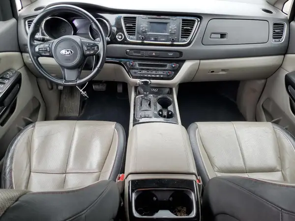 KNDMC5C15G6181498 2016 KIA SEDONA - Image 8
