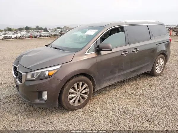 KNDMC5C15H6256346 2017 KIA SEDONA - Image 2