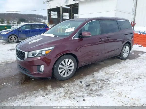 KNDMC5C15H6291162 2017 KIA SEDONA - Image 2