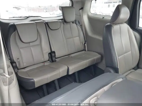 KNDMC5C15H6291162 2017 KIA SEDONA - Image 8