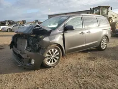 KNDMC5C15J6423049 2018 KIA SEDONA