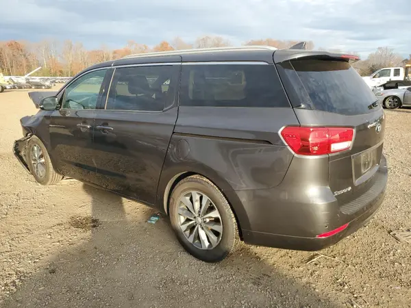 KNDMC5C15J6423049 2018 KIA SEDONA - Image 2