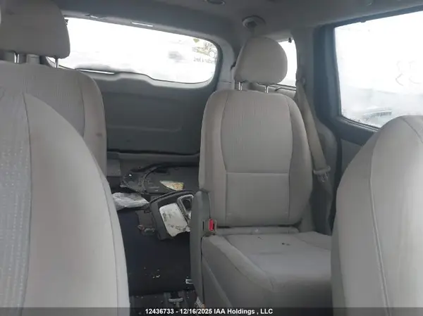 KNDMC5C15L6562472 2020 KIA SEDONA - Image 8