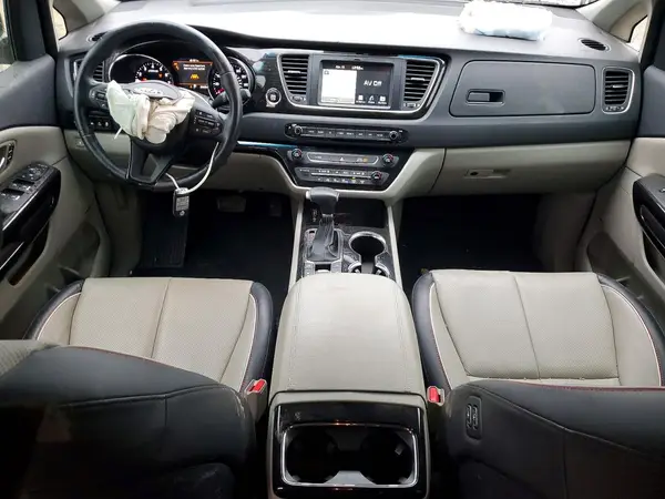 KNDMC5C15M6665280 2021 KIA SEDONA - Image 8