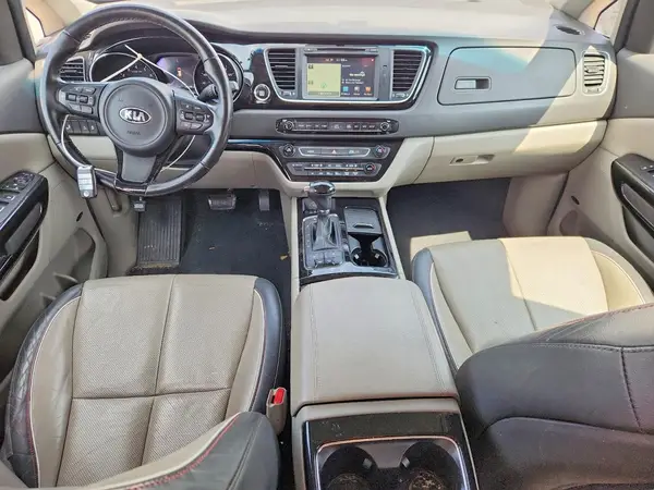 KNDMC5C16G6125585 2016 KIA SEDONA - Image 8